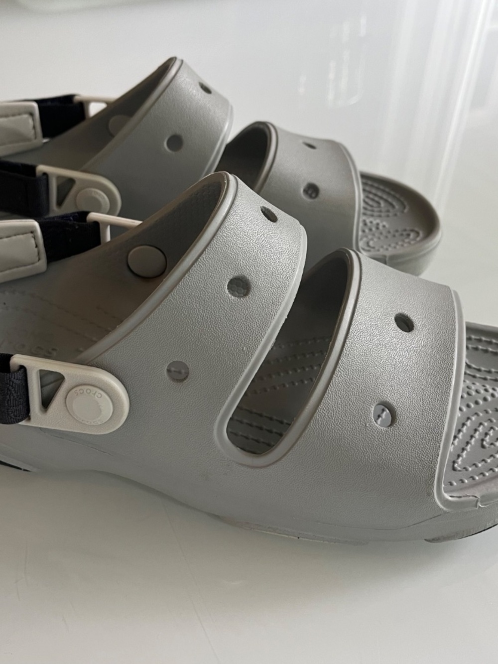 Iconic Comfort Crocs All Terrain Strap Sandals, Light Grey M6 W8 - Picture 4 of 5
